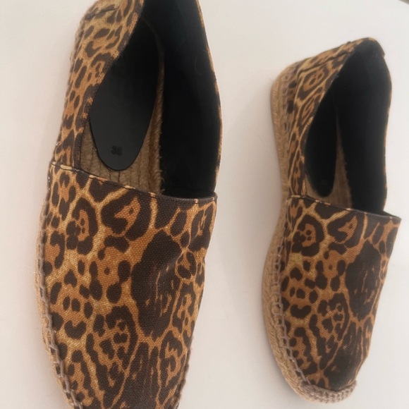 Saint Laurent Leopard print espadrilles size 38 - Picture 9 of 16